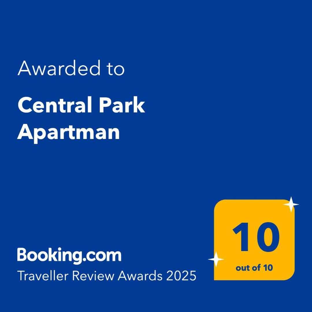 Central Park Apartman Szekszárd Exteriér fotografie